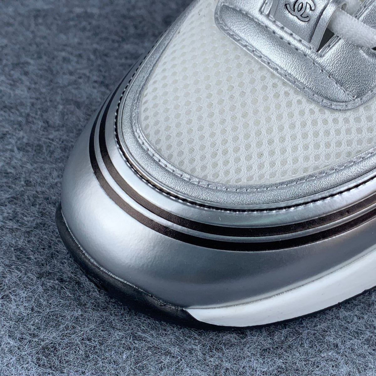 Chanel CC Logo Sneaker ‘Grey Silver’