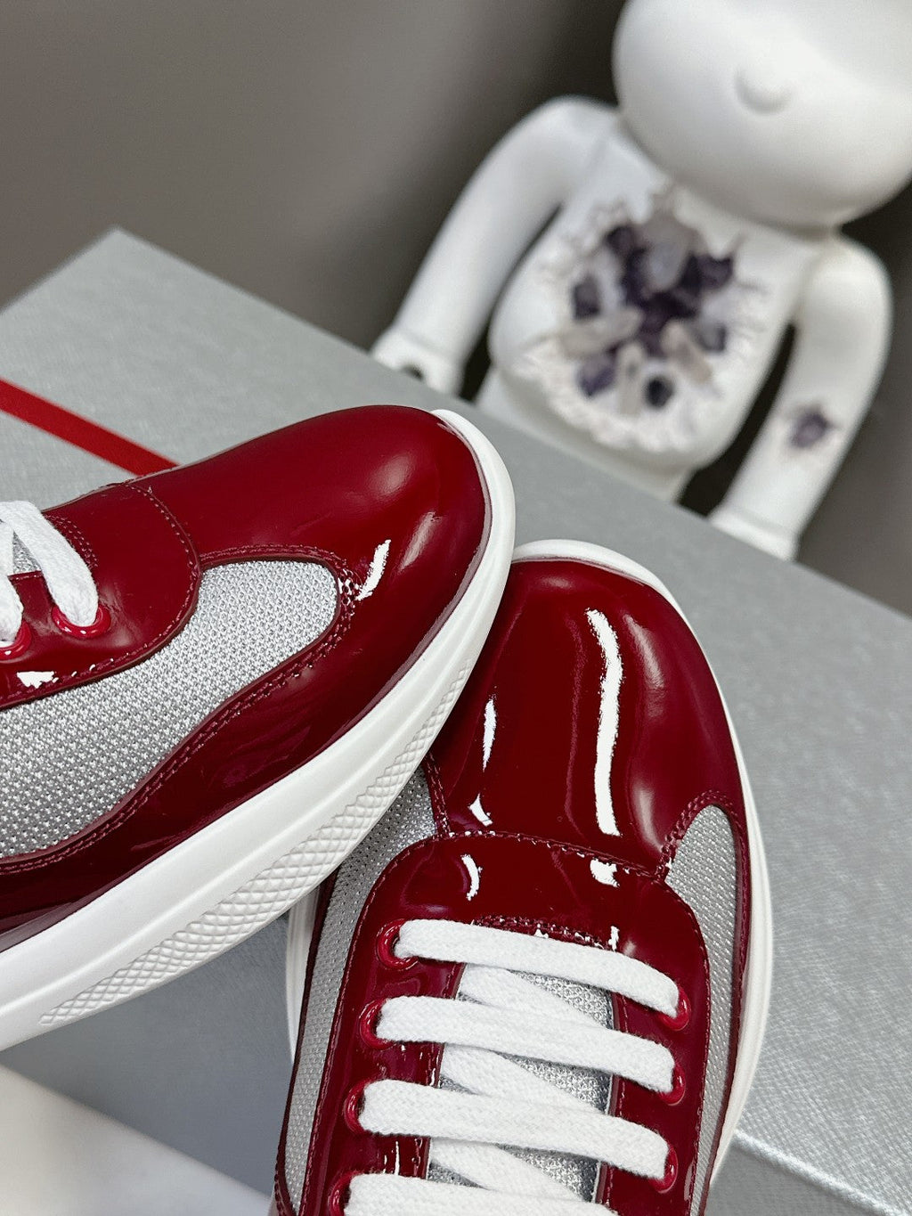 PRADA SNEAKERS IN BURDUNDY RED CALFSKIN AND MESH