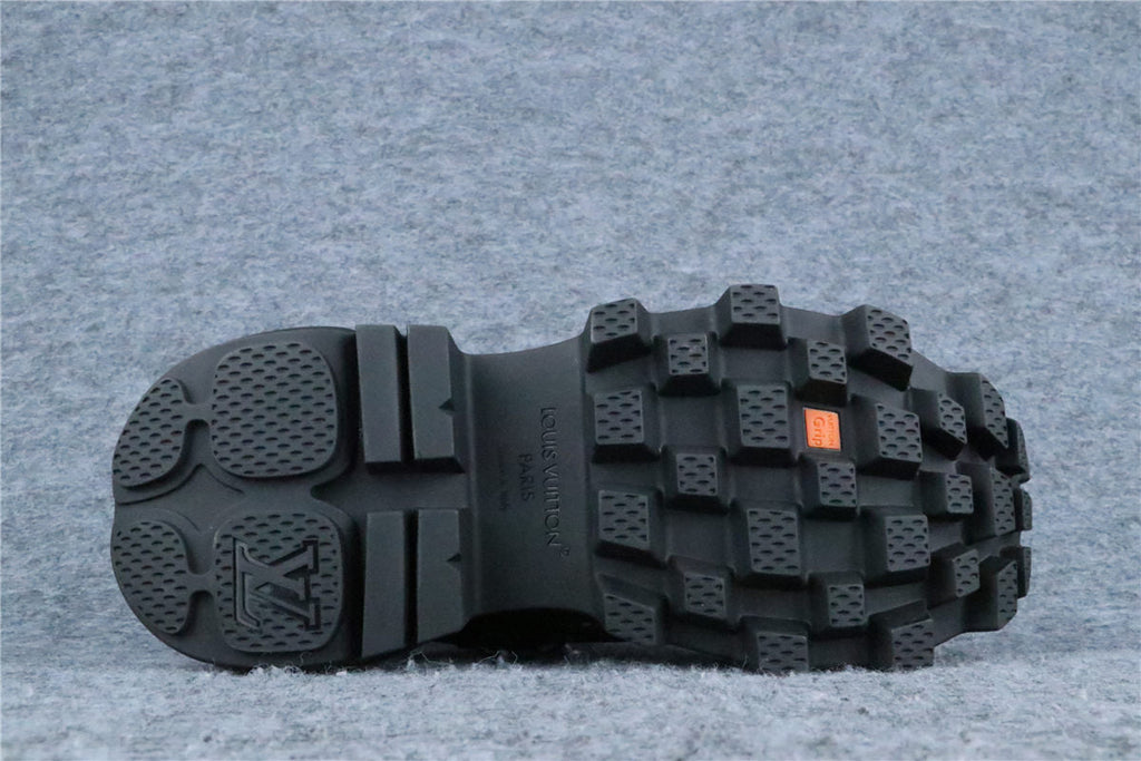 LV Summit Sneaker 'Black'