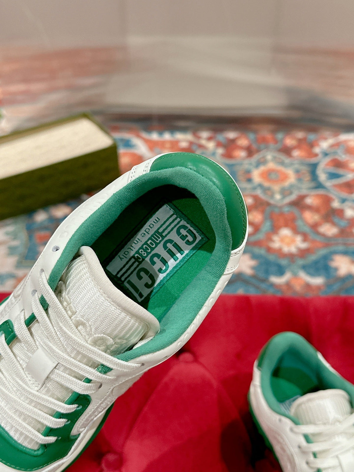 GUCCI 26S SNEAKERS IN WHITE MIX GREEN CALFSKIN