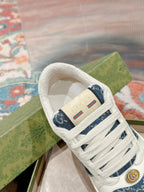 GUCCI 26S SCREENER SNEAKER IN WHITE LEATHER AND BLUE DENIM